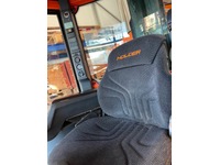 GREB6550_2800160 vehicle image