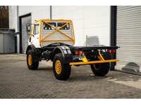 LARA4267_2833828 vehicle image