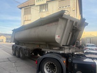 ZELJ895_2754862 vehicle image