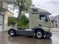 PREI272_2424192 vehicle image