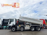 UNIK8334_2912815 vehicle image