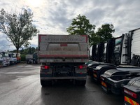 UNIK8334_2912815 vehicle image