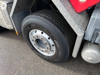 UNIK8334_2912815 vehicle image