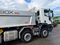 UNIK8334_2912815 vehicle image
