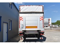 TOC1273_2911879 vehicle image