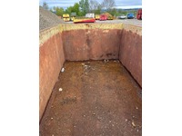 PRES5807_2898299 vehicle image