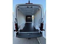 THOM6454_2749350 vehicle image