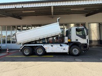 BAFA4_2933127 vehicle image