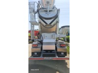 ROAE10352_2688927 vehicle image