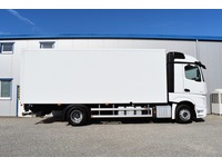 TOC1273_3043550 vehicle image