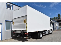 TOC1273_3043550 vehicle image