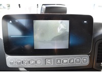 TOC1273_3043550 vehicle image