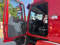 UNIK8334_2973233 vehicle image