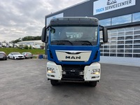 AGRO3463_2920107 vehicle image