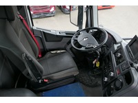 DOLD2821_2921717 vehicle image
