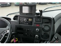 DOLD2821_2921717 vehicle image