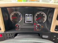 AGRO3463_3017869 vehicle image