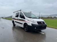 AVEB10426_2739895 vehicle image