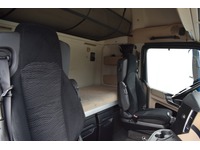 TOC1273_3038735 vehicle image