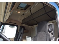 TOC1273_3038735 vehicle image