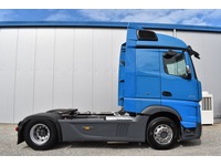 TOC1273_3038735 vehicle image