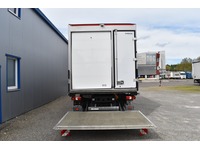 TOC1273_2891515 vehicle image