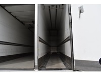 TOC1273_2891515 vehicle image