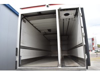 TOC1273_2891515 vehicle image