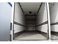 TOC1273_2891515 vehicle image