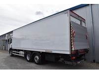 TOC1273_2891515 vehicle image