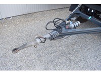 TOC1273_2928447 vehicle image