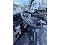 DTCH10536_2800618 vehicle image