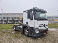 0471025 vehicle image