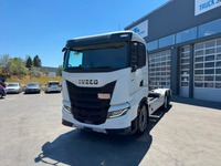 AGRO3463_2971381 vehicle image