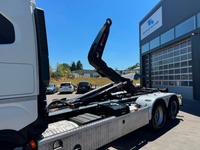 AGRO3463_2971381 vehicle image