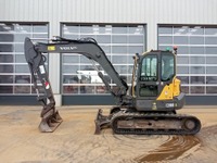 RINA4324_2917796 vehicle image