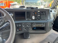 AGRO3463_2716859 vehicle image