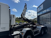 AGRO3463_2716859 vehicle image