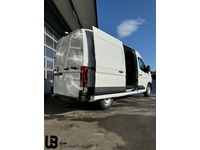 BW-M164_2525676 vehicle image