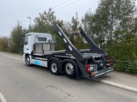 DTCH10536_2765253 vehicle image