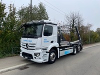 DTCH10536_2765253 vehicle image