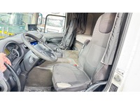 TAMZ4659_2833077 vehicle image