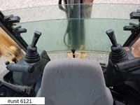 FUER278_2941264 vehicle image