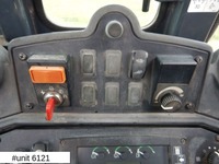 FUER278_2941264 vehicle image