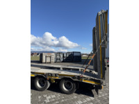 0061026 vehicle image