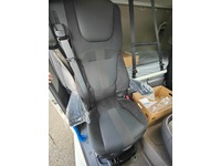 wira34_2870092 vehicle image