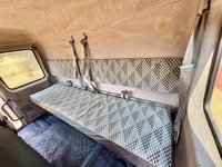 LARA4267_2926250 vehicle image