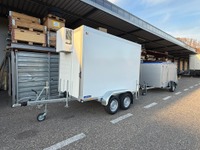 HUTT218_2886928 vehicle image