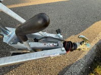 HUTT218_2886928 vehicle image