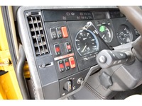 TOC1273_3057381 vehicle image